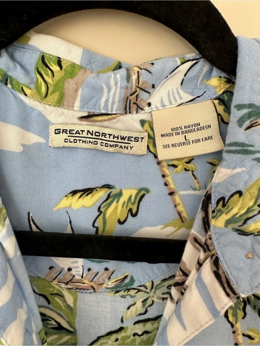 Vintage Hawaiian Great Northwest Light Blue Palm Sleeveless Shirt - Picture 2 of 6